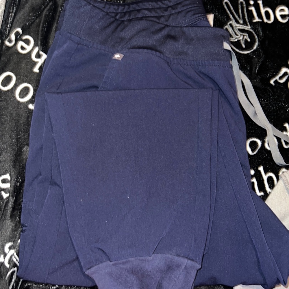 FIGS Scrub Pants